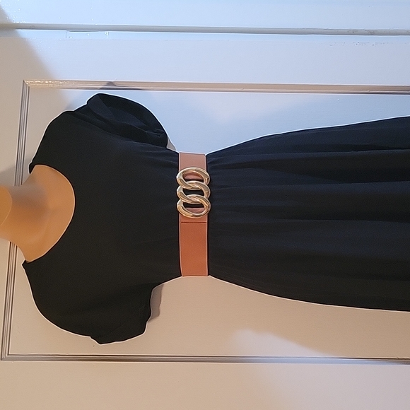 elizabeth & nicole Dresses & Skirts - PRICE DROP Black elegant dress